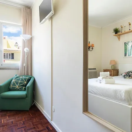 Nesha Lucky Nr. 23 리스본