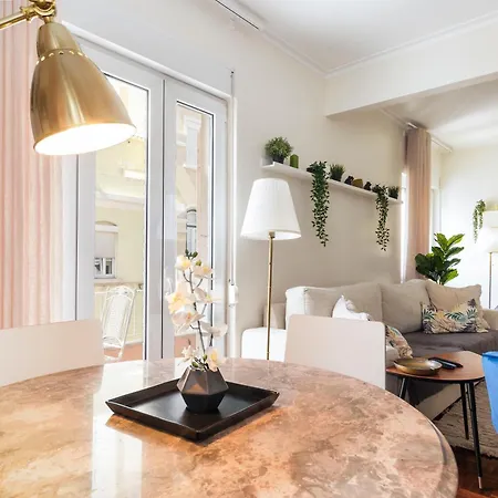 Nesha Lucky Nr. 23 3* リスボン