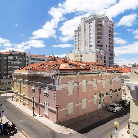 Nesha Lucky Nr. 23 Lisboa