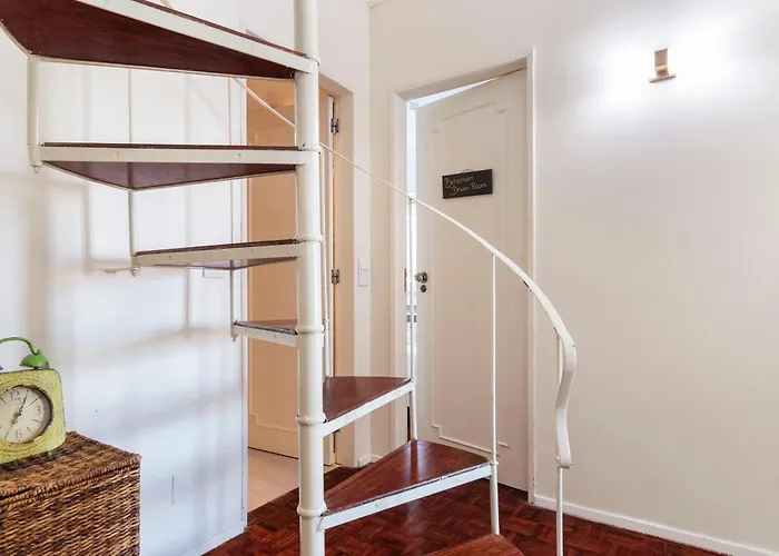 Nesha Lucky Nr. 23 Lisboa