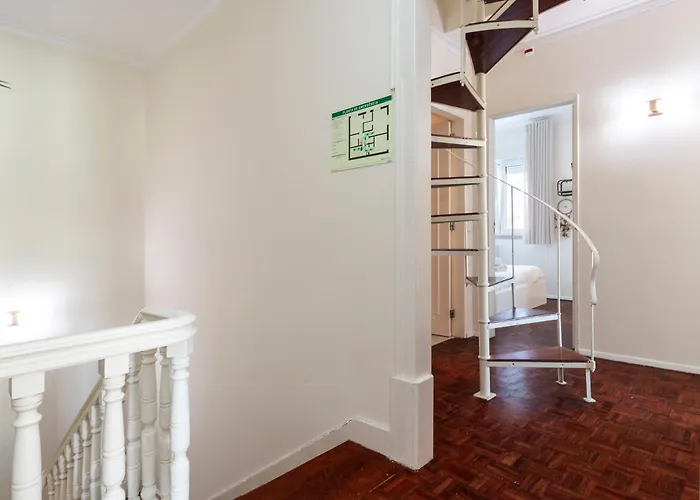 Nesha Lucky Nr. 23 Lisboa