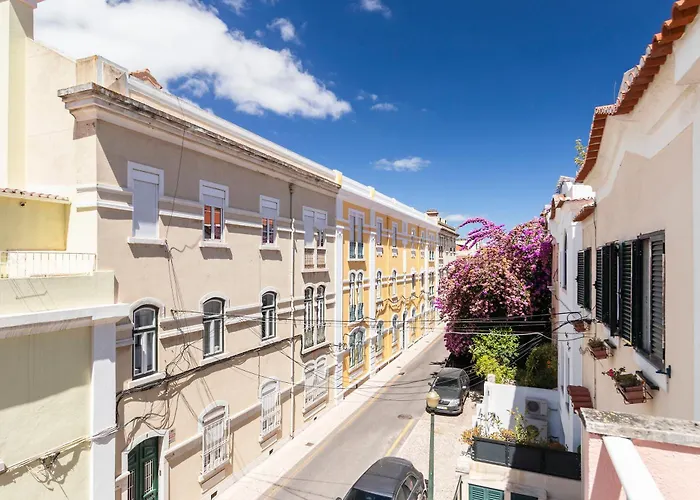 Nesha Lucky Nr. 23 Πανσιόν